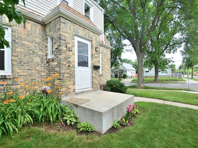 357 N 60th St