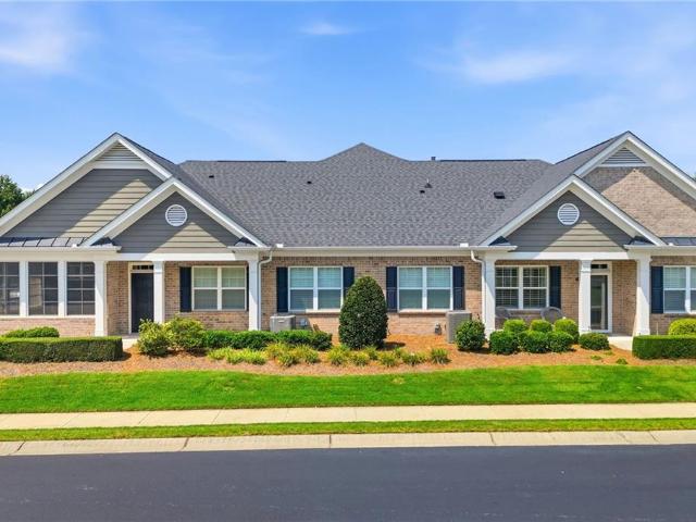 3580 Lindenridge Drive