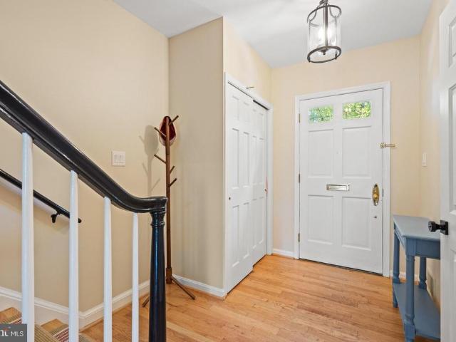 3581 Hamlet Place