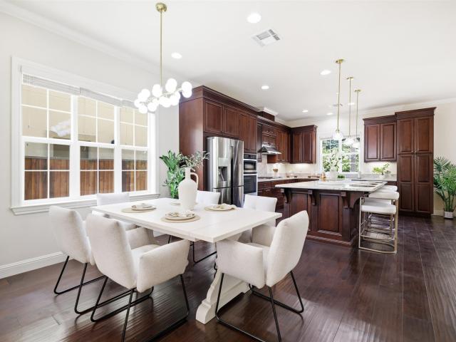 3582 Cinnamon Ridge Rd