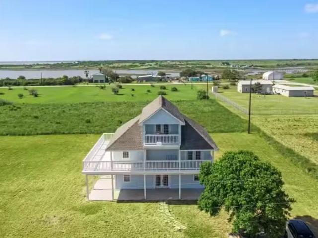 3582 Co Rd 476, Palacios, TX 77465 MLS 77090646