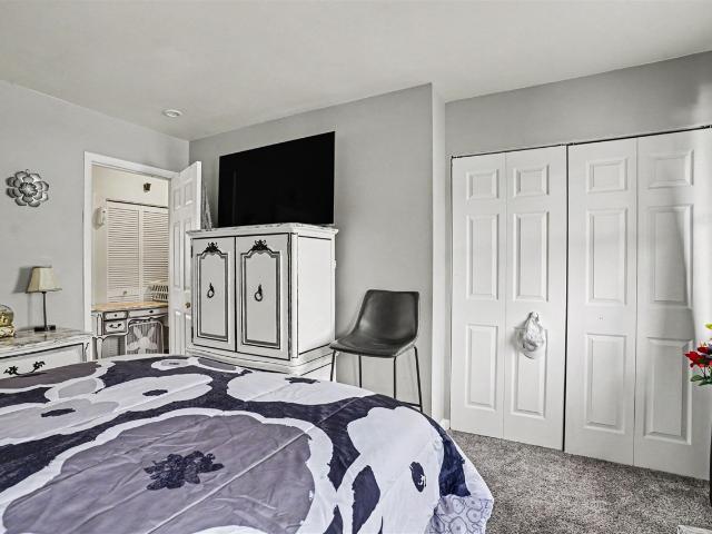 3583 Kenbrooke Court