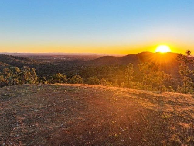358.2 Acres VIEWS FOR EVER!