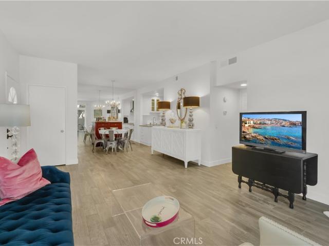 358 Villa Point