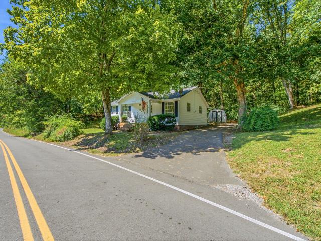 3590 Abednego Rd