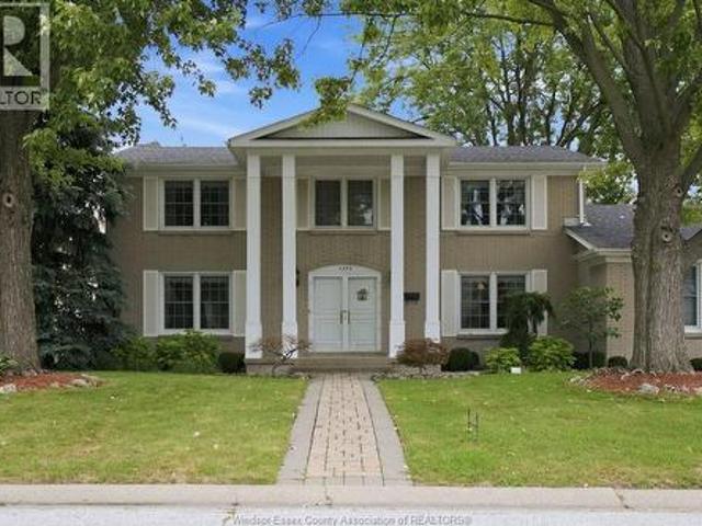 3590 Huntington Avenue, Windsor, ON, N9E 3M8 house for sale | Listing ID 26022 | Royal LePage