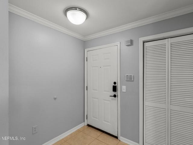 3591 Kernan Boulevard, Jacksonville, US, FL
