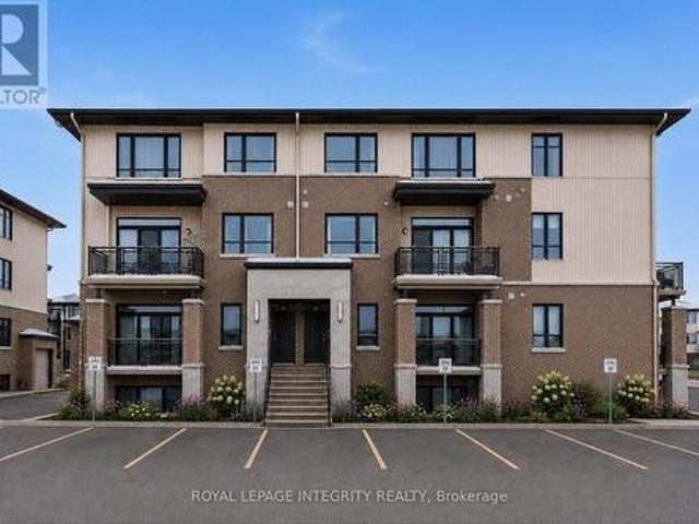 359 Axis Way, Ottawa, ON, K1W 0L7 townhouse for sale | Listing ID X14081 | Royal LePage
