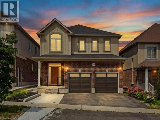 359 Beechdrops Drive, Waterloo, ON, N2V 0E8 house for sale | Listing ID 40845 | Royal LePage