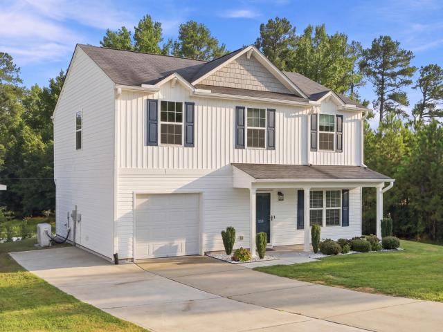 359 Emilies Crossing Way