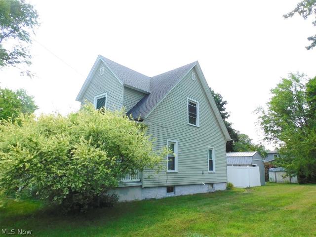 359 Fulton Street