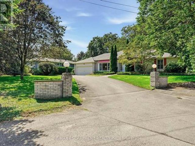 359 Lark Avenue, Burlington, ON, L7T 2T1 house for sale | Listing ID W13701 | Royal LePage