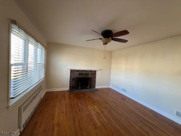 359 Madison Ave, Clifton City, US, NJ