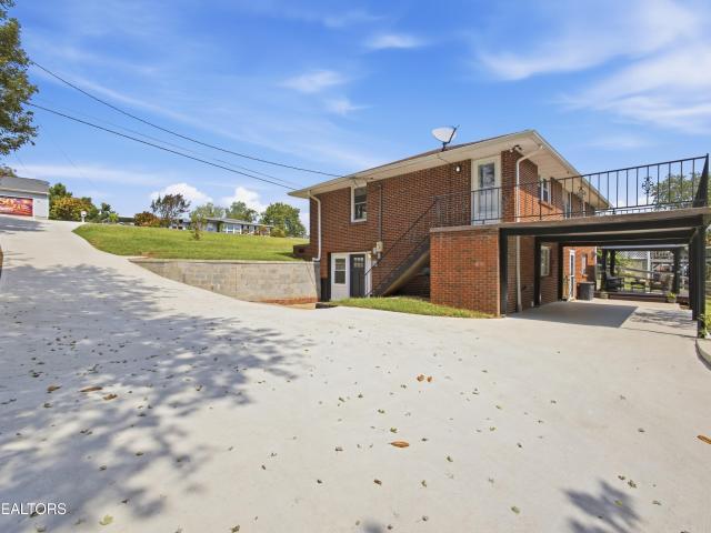 359 Skyline View Lane