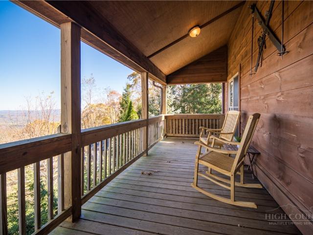 359 Running Deer Trail