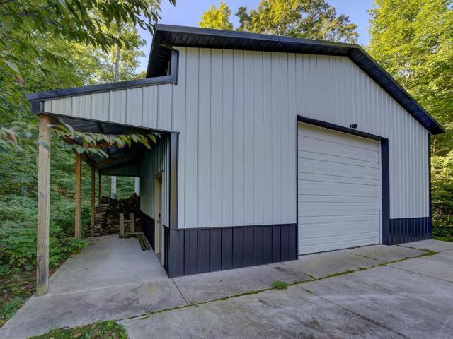 359 W Valley Road