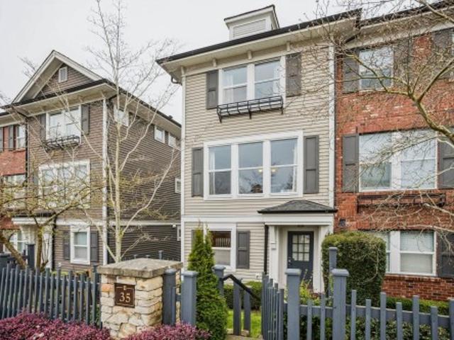 35 10 Delsom Crescent, Delta, BC, V4C 0B1 townhouse for sale | Listing ID R3099 | Royal LePage