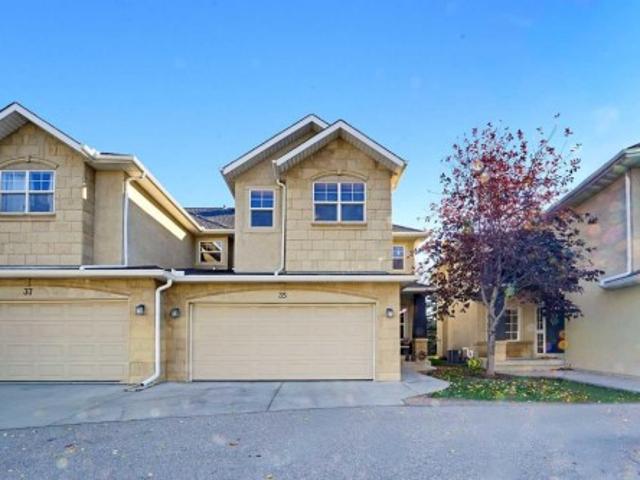 35 39 Strathlea Common Sw, Calgary, AB, T3H 5P8 semi detached for sale | Listing ID A2352 | Royal LePage