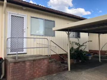 3/5 Third Avenue, Toukley Apartment for rent Listed by Makenz.