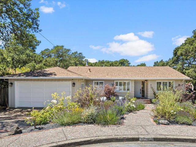 35 Tulip Court