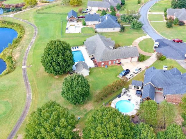 35 Turnberry Drive
