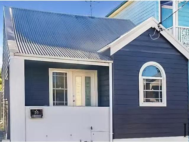 35 Victoria Street, Carrington House for rent Listed by Ashle.
