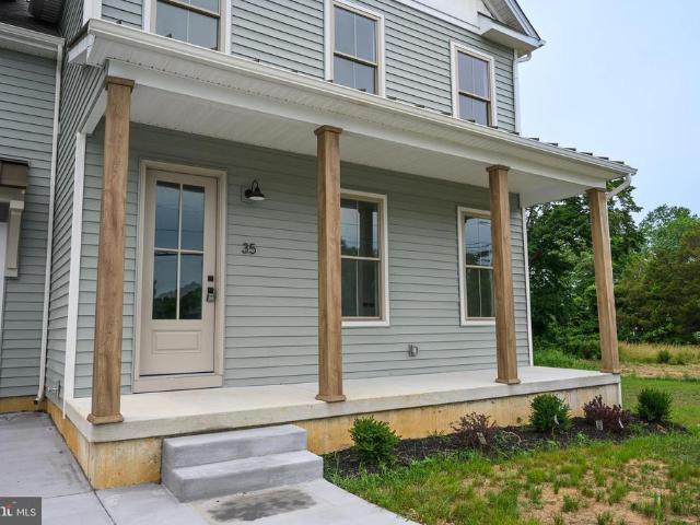 35 W Cohawkin Road