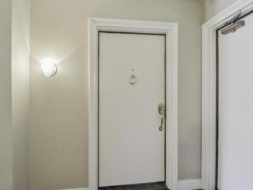 35 W 20th Avenue 105