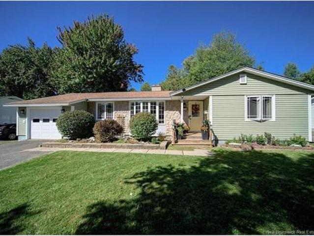 35 Walker St, Fredericton, NB, E3A 3E2 house for sale | Listing ID NB148016 | Royal LePage