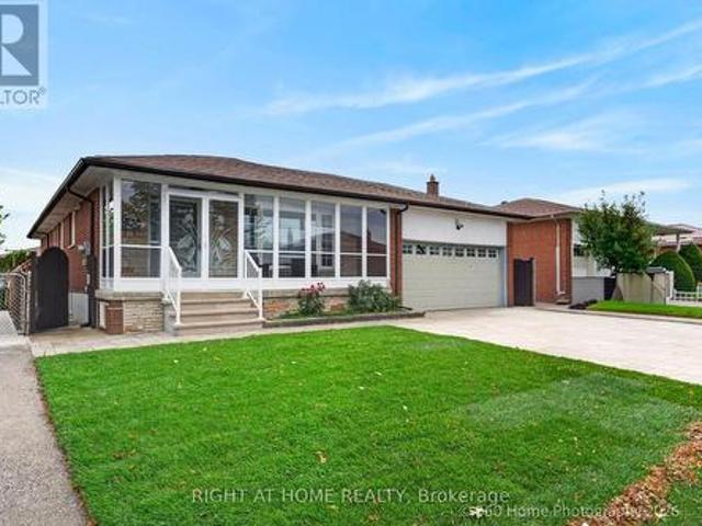 35 Wheelwright Crescent N, Toronto, ON, M3N 1V2 house for sale | Listing ID W13749 | Royal LePage