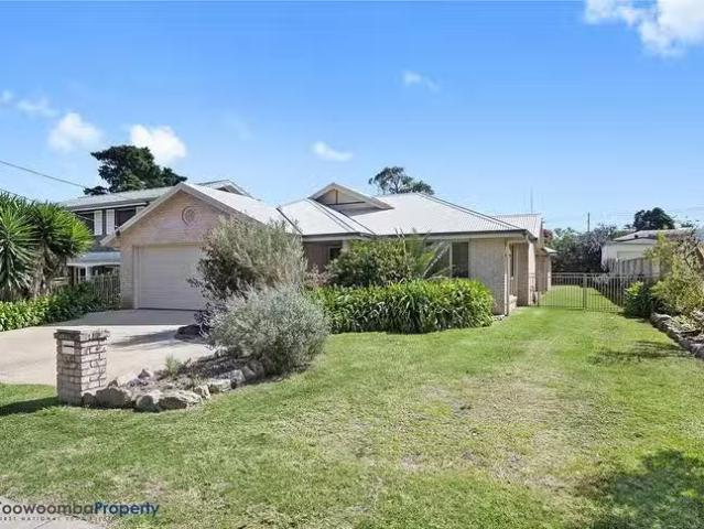 35 Alderley Street, Rangeville, QLD 4350
