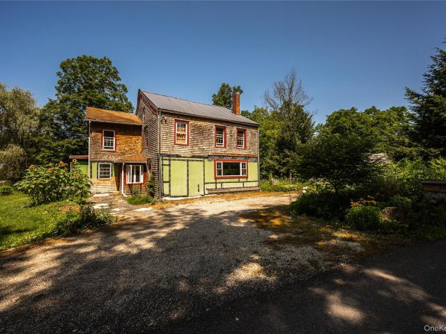 35 Benton Road