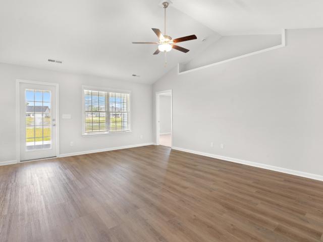 35 Bennington Ct