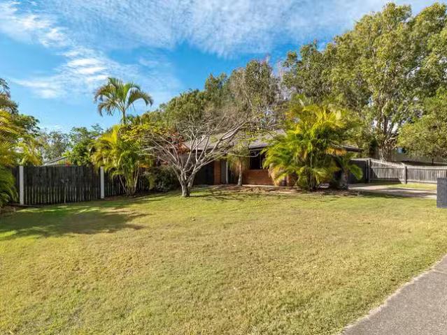 35 Bellara Drive, Currimundi, QLD 4551