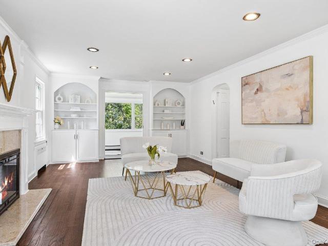 35 Berrian Road