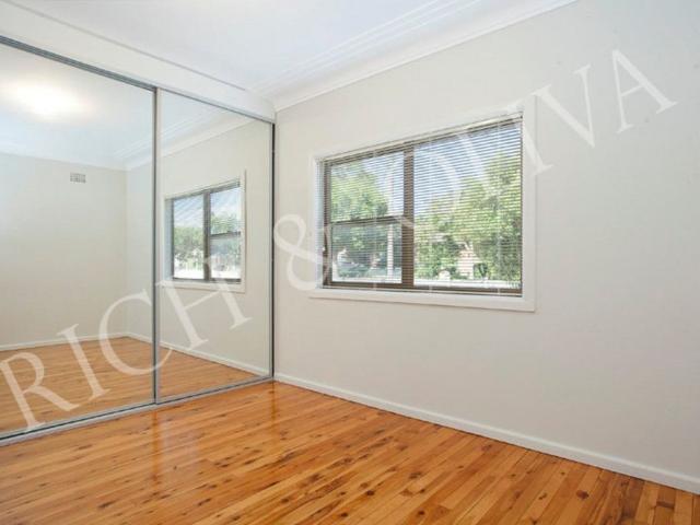 35 Blanche Street, Belfield