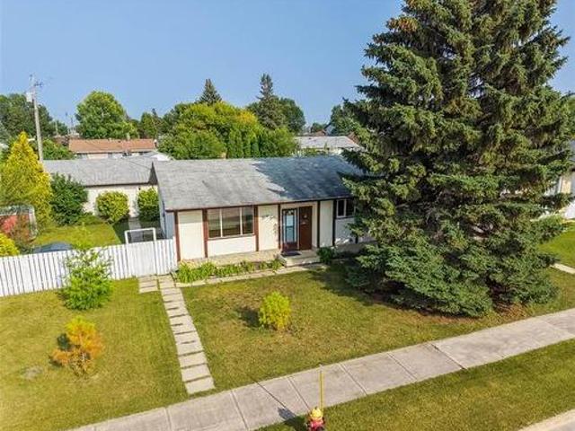 35 Brazil St, Winnipeg, MB, R2R 0R8 house for sale | Listing ID 202620 | Royal LePage