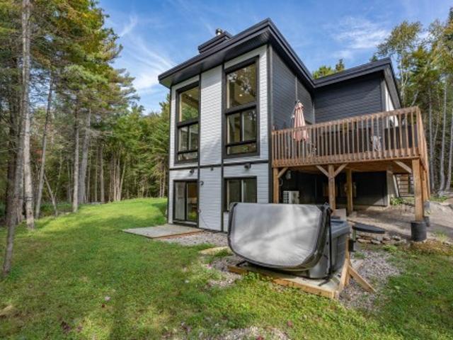35 Ch. Du Lac Barron, Gore, QC, J0V 1K0 house for sale | Listing ID 13552 | Royal LePage