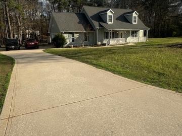 35 Chestnut Drive