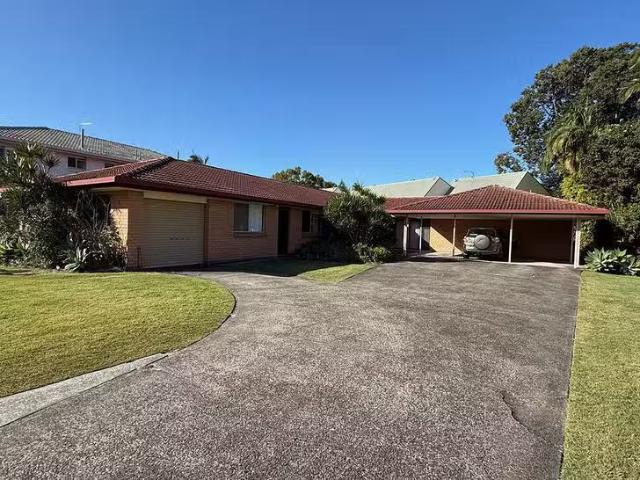 3/5 Culgoa Street, Palm Beach, QLD 4221