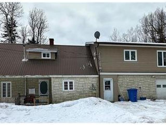35 Daye St, Plaster Rock, NB, E7G 1L2 house for sale | Listing ID NB134419 | Royal LePage