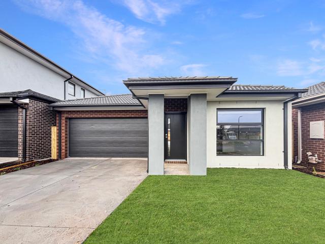 35 Devesha Drive