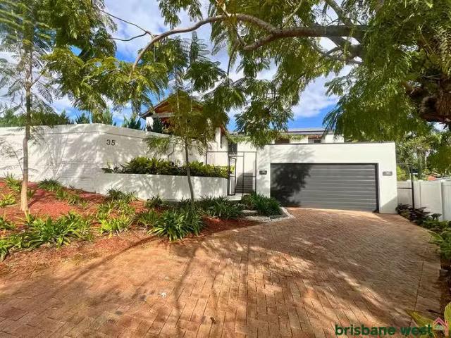 35 Drysdale Crescent, Brookfield, QLD 4069