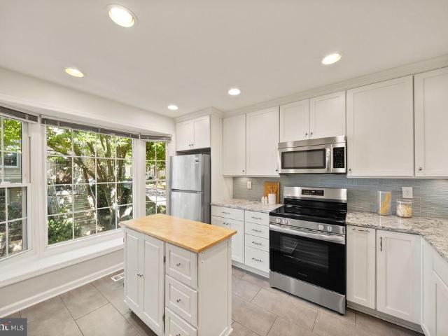 35 Fendall Avenue