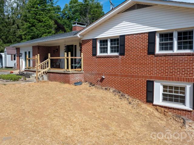 35 Glendale Drive