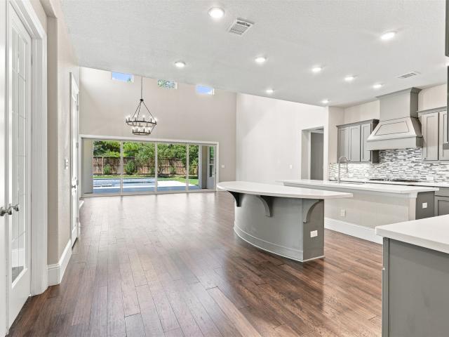 35 Gracenote Place
