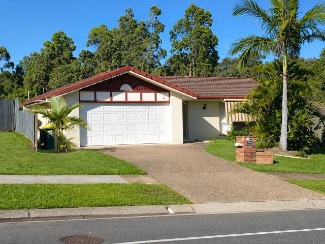 35 Henry Cotton Drive, Parkwood, QLD 4214 House for Rent Ray White Forest Lake QLD