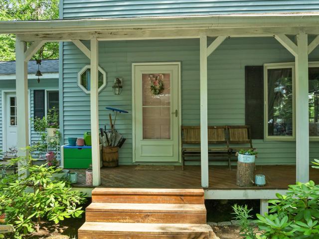 35 Highwoods Trail