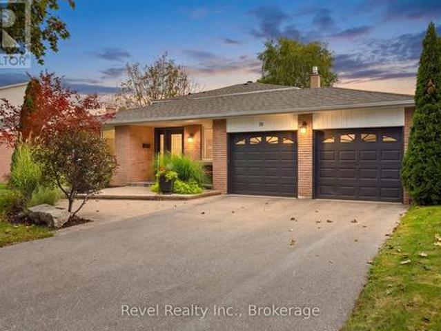 35 John Dexter Place, Markham Sherwood Amberglen, ON, L3P 3G2 house for sale | Listing ID N13807 | Royal LePage