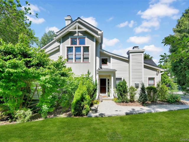 35 Landing Drive